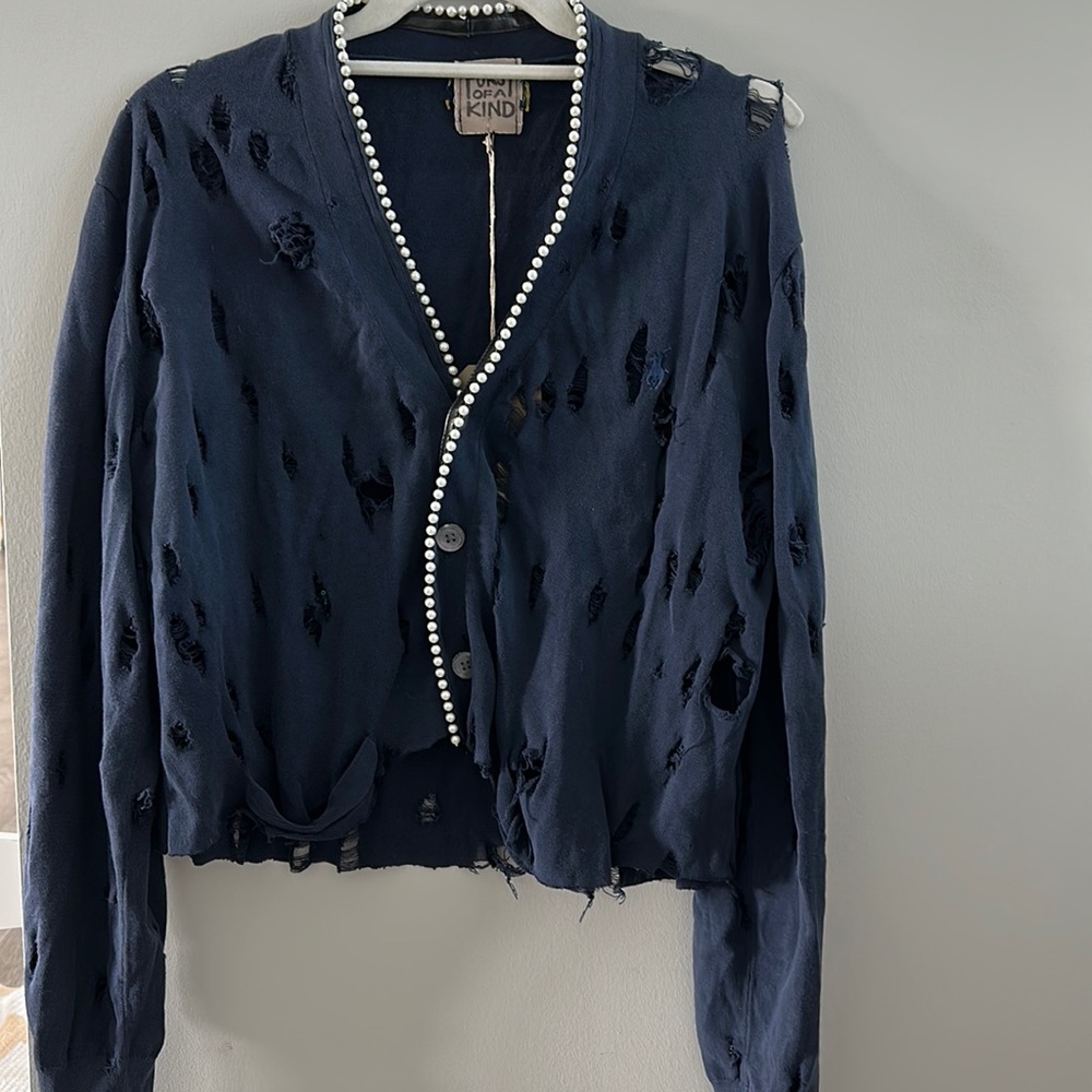 FURST OF A KIND Navy Cotten cardigan with pearl detail